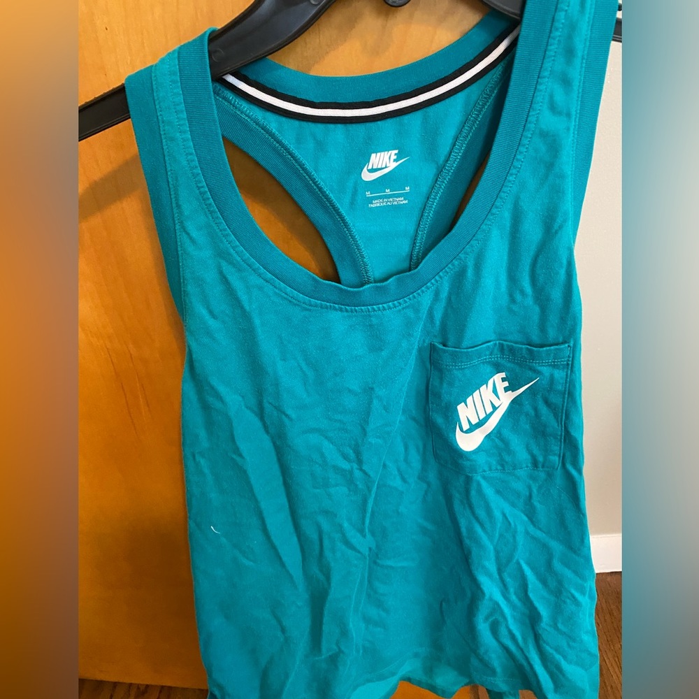 Medium teal Nike tank